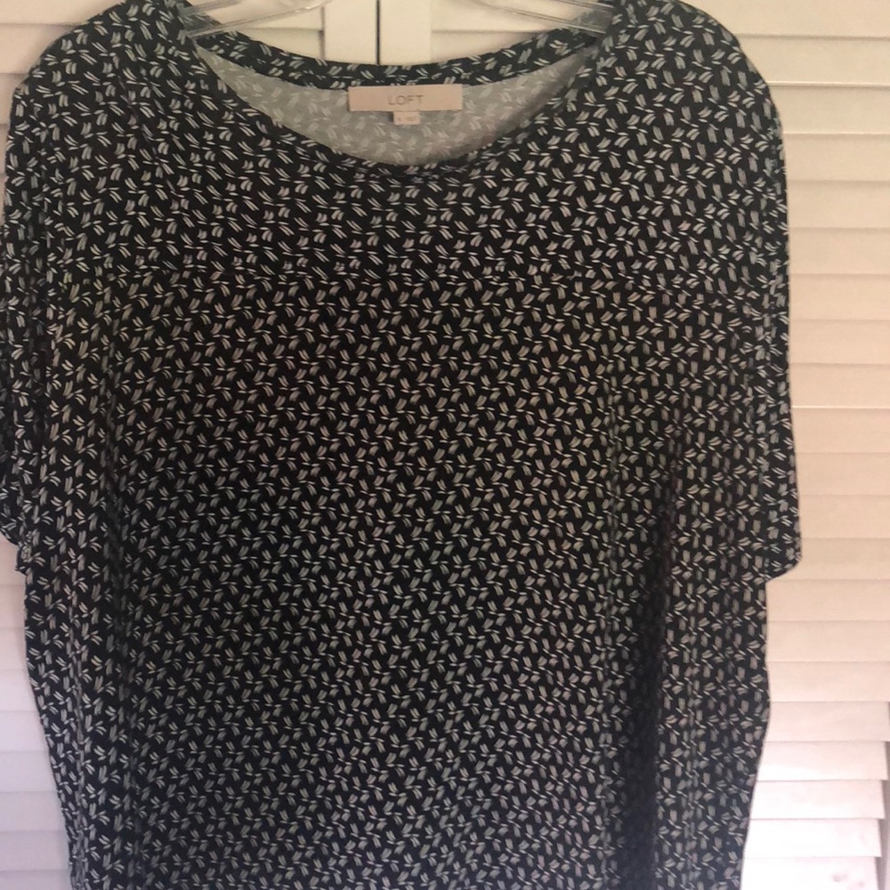 Loft black & white top